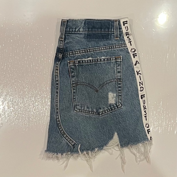 NWOT: FIRST OF A KIND distressed denim mini skirt, Size 26 - Picture 5 of 5
